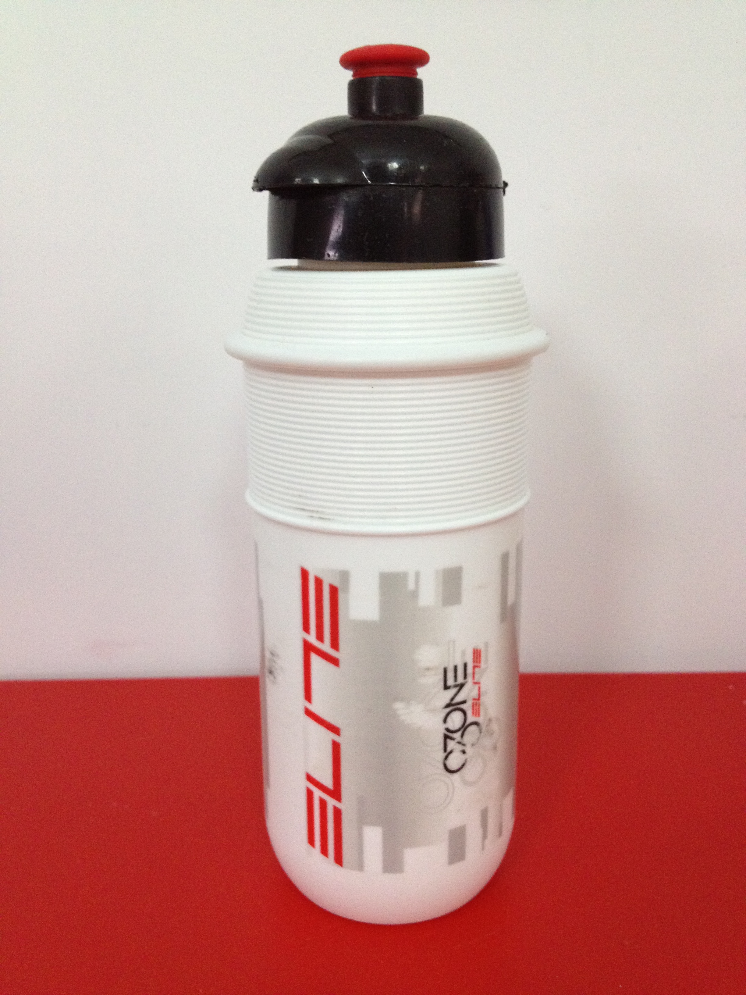 Auber 93 2005