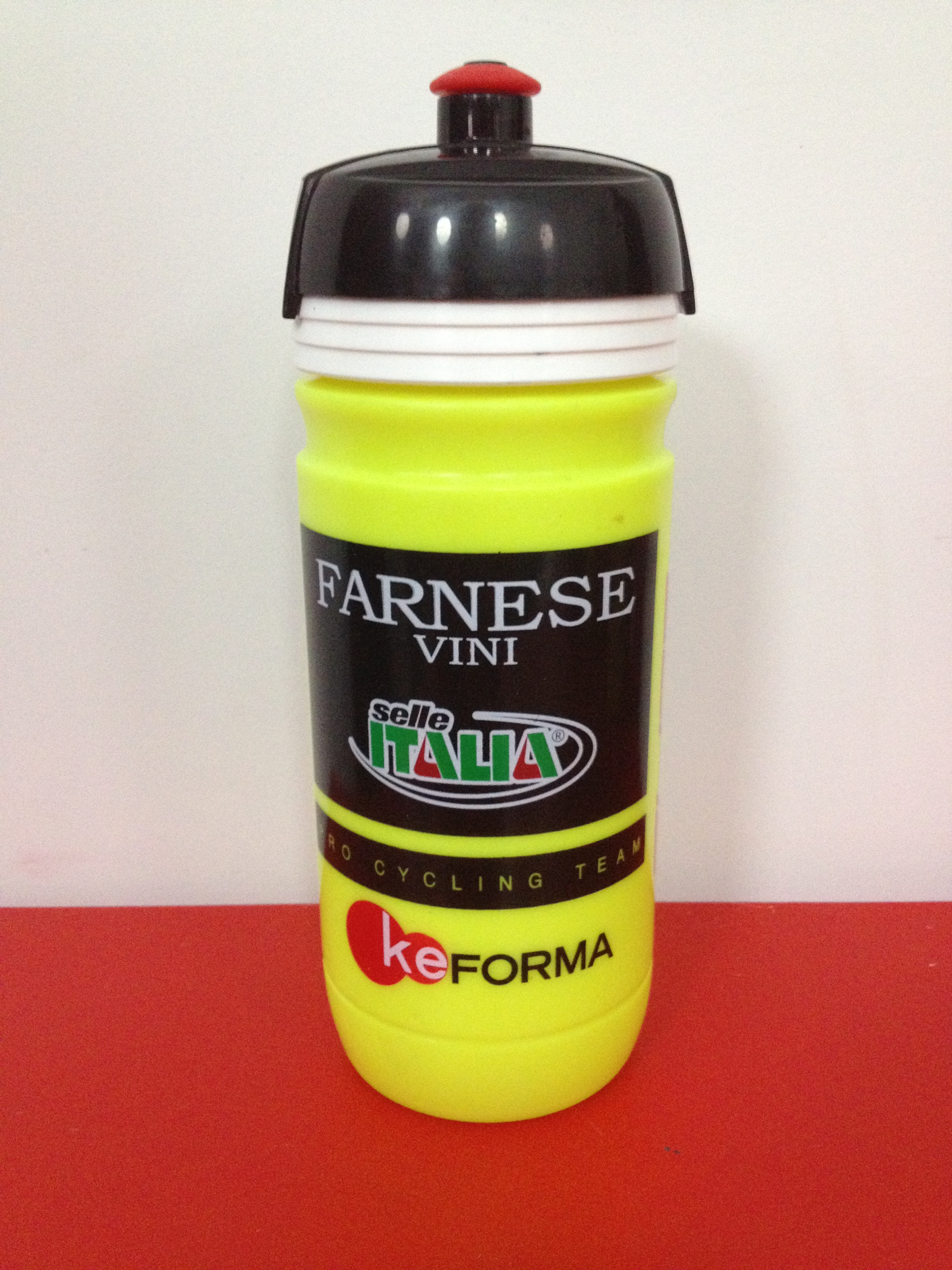 Farnese Vini
